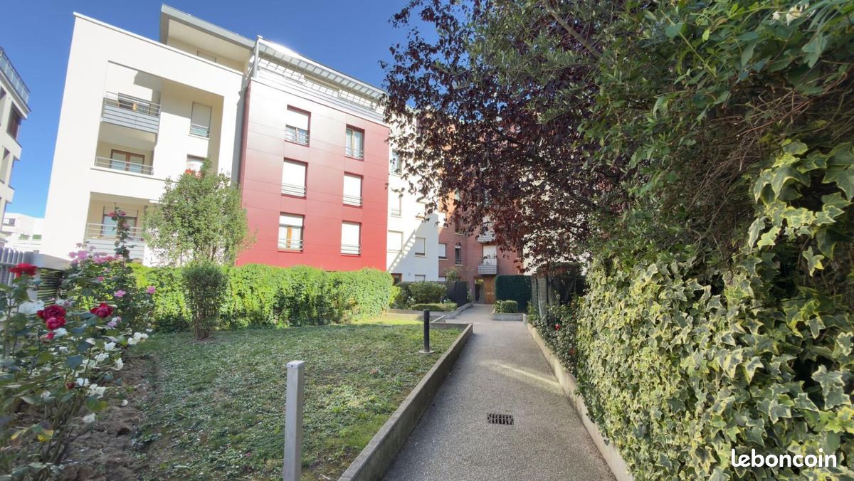 Appartement 2 pièces 49 m² · à Neuilly-sur-Marne · 49 m² · 199 000 €