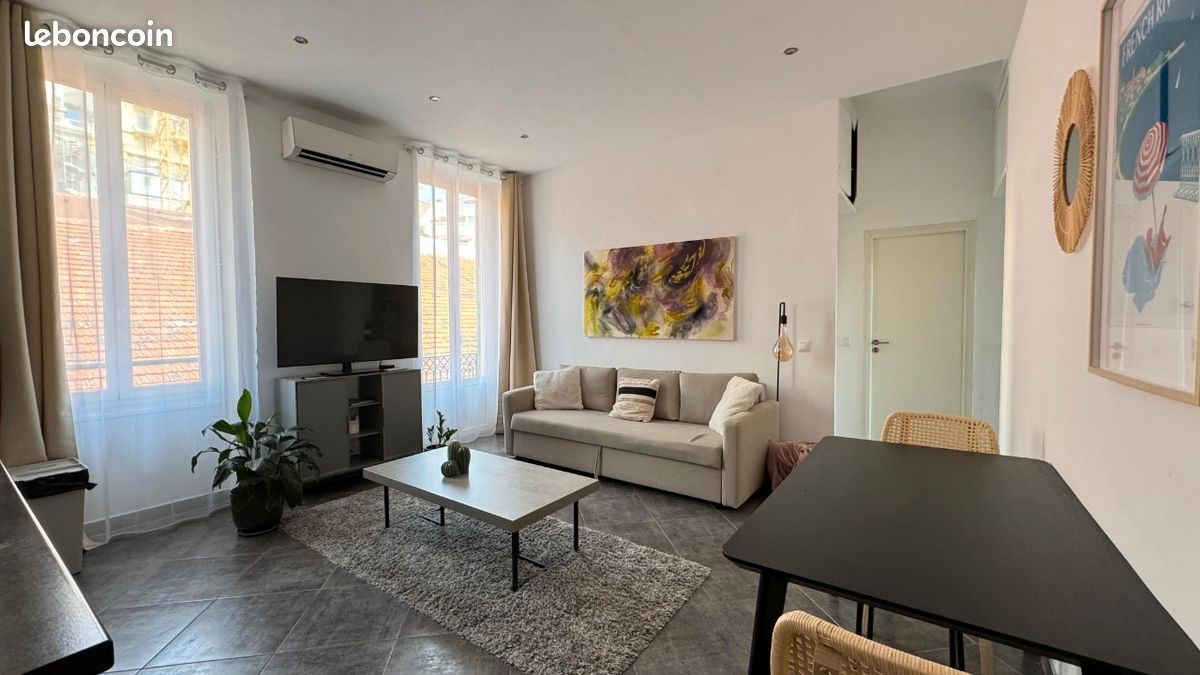 Appartement 3 pièces 60 m² · à Beausoleil · 60 m² · 2 600 €/mois