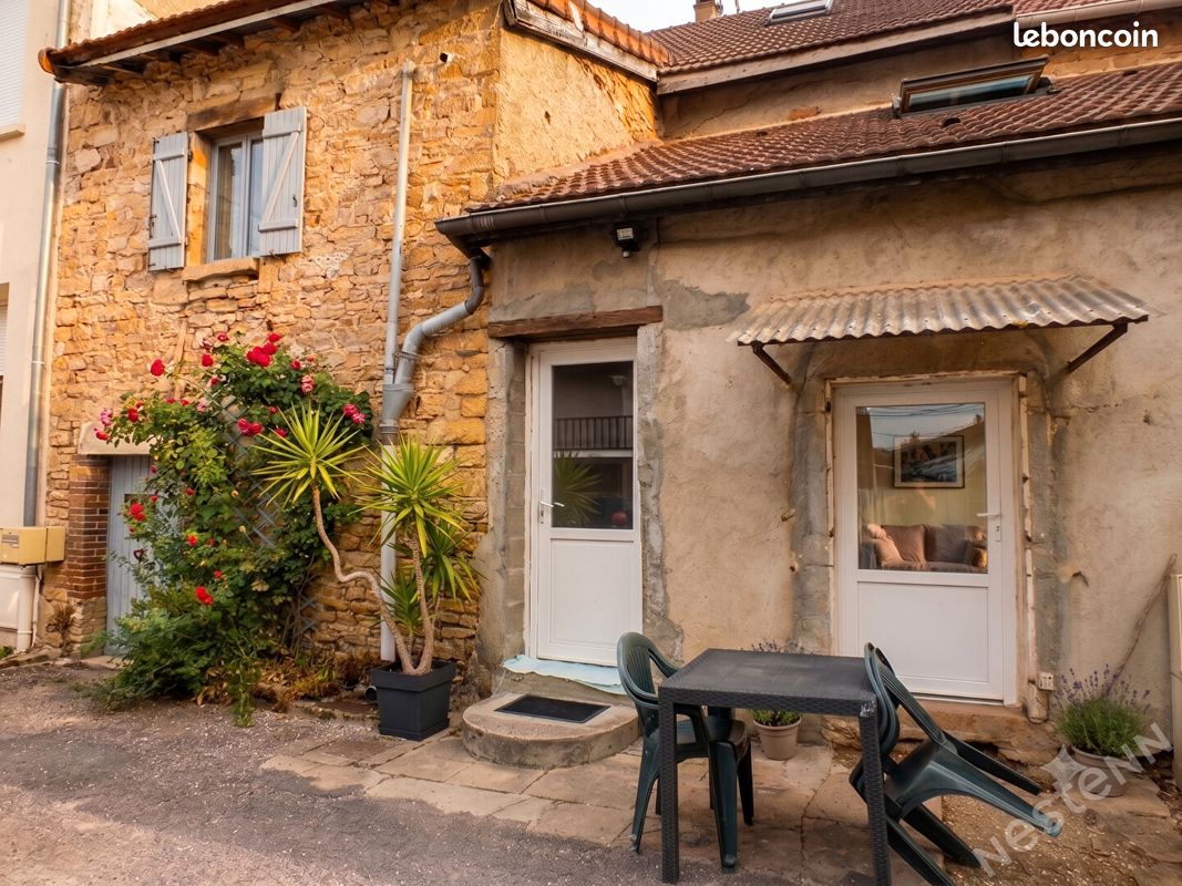 Maison 6 pièces 145 m² · à Nanton · 145 m² · 172 000 €