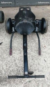 Petit Hoverboard avec batterie HS et sans chargeur et 2 hoverkart je n'ai plus les 2 gros Envoi possible pour bricoleur 15 euros le tout (image 8)