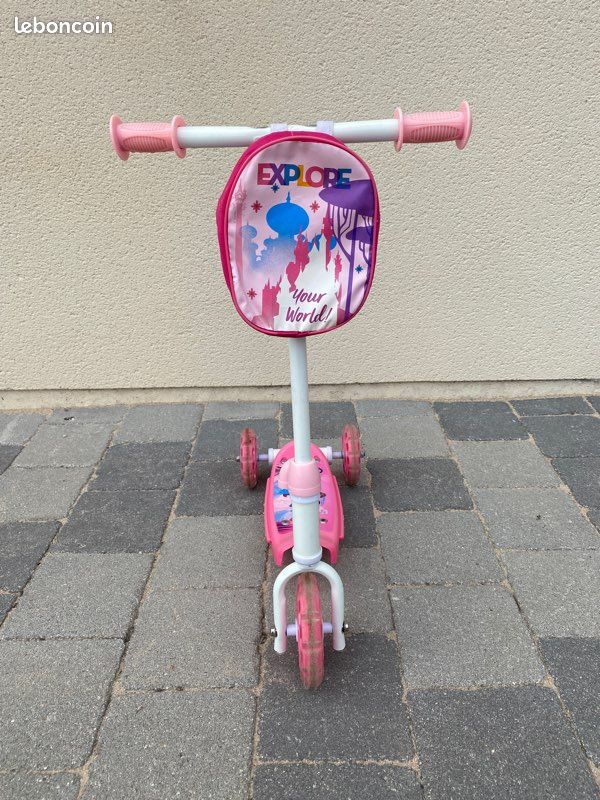 Trottinette 3 roues Princesses (image 3)