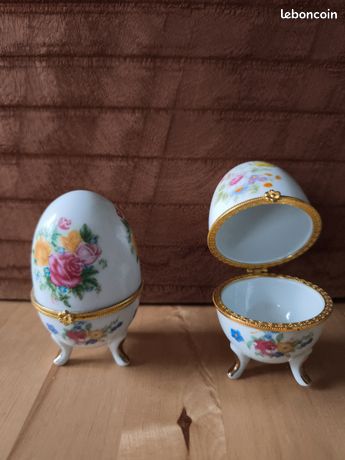 5 œufs En Porcelaine Décorés - Boîtes à Bijoux Vintage - Occasion - Décors Floraux