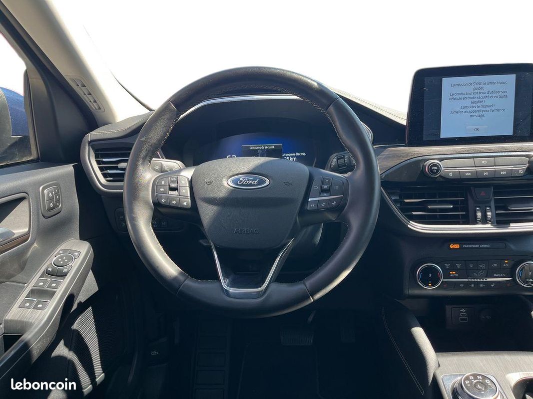 FORD Kuga 2.5 Duratec 225 ch PHEV Powershift Vignale (image 12)