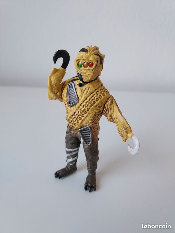 Grande Figurine Spectreman 50 Cm – Kit à Peindre, Non Assemblé, France