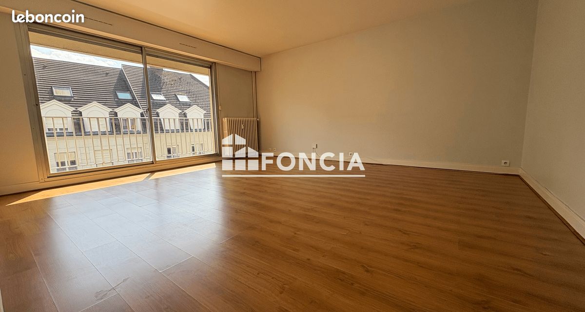 Appartement 3 pièces 74 m² · à Poissy · 74 m² · 1 459 €