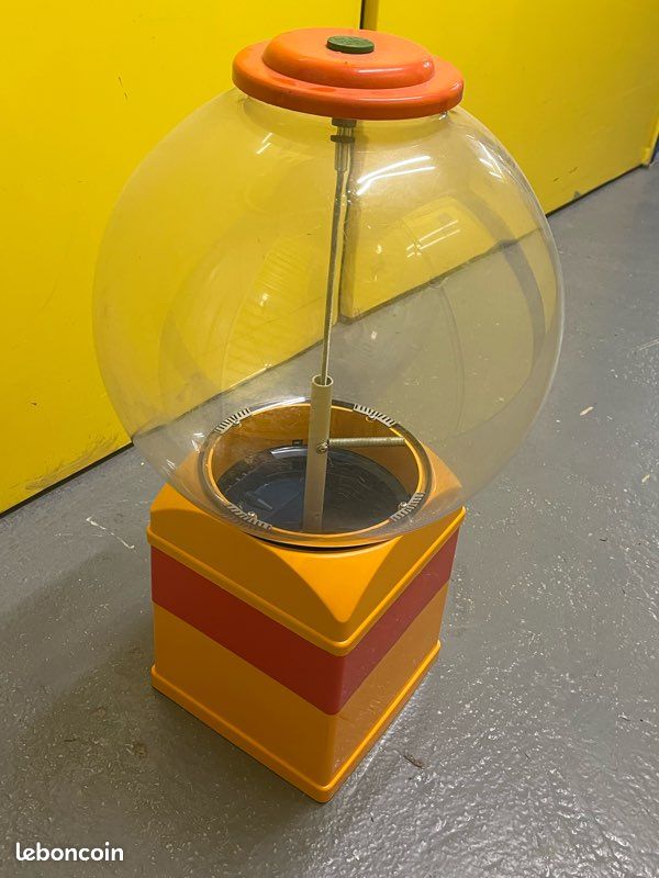 Distributeur de bonbons à monnaie avec 200 boules vides et 100 jetons en acier inoxydable, idéal pour les magasins de jeux