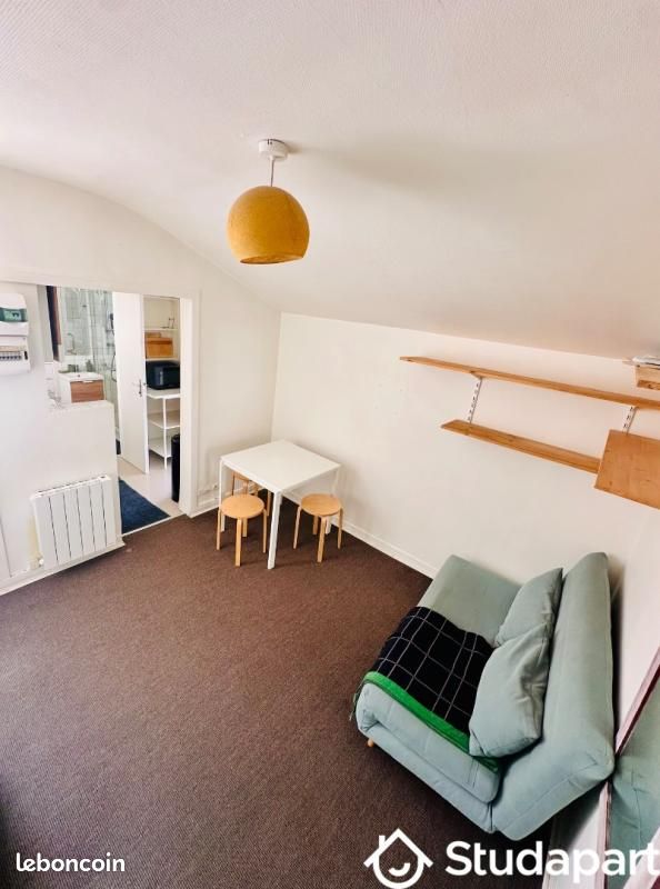 Appartement 2 pièces 17 m² · à Ivry-sur-Seine · 17 m² · 735 €/mois