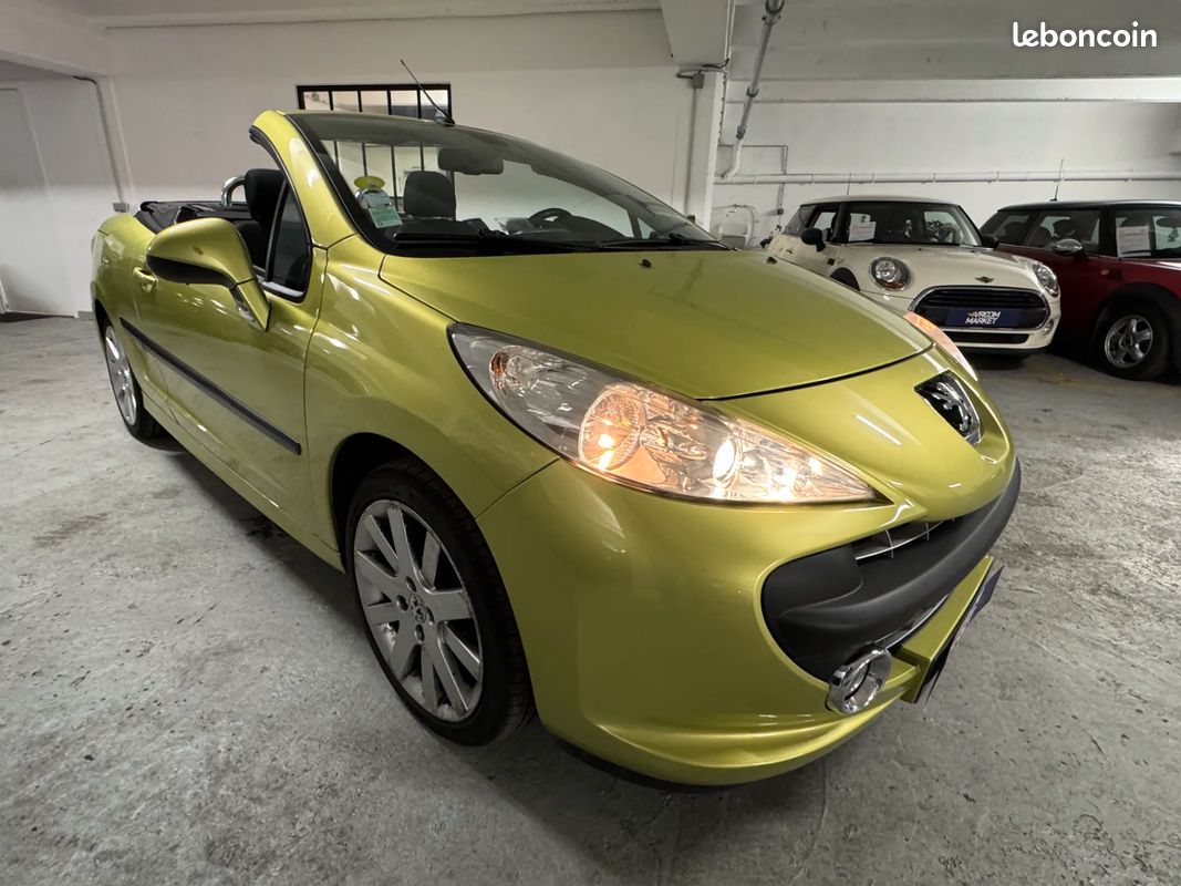 PEUGEOT 207 CC 1.6 150ch 150 SPORT PACK - 2007 - 69 800 km - Suivi complet - Faible kilométrage (image 8)