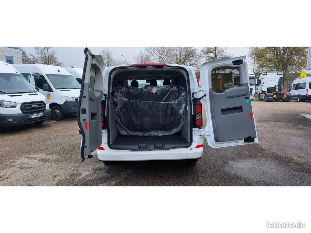 FORD TRANSIT CUSTOM KOMBI Kombi Custom 2.0 EcoBlue - 170 - BVA KOMBI CUSTOM 320 L1 Limited (image 5)