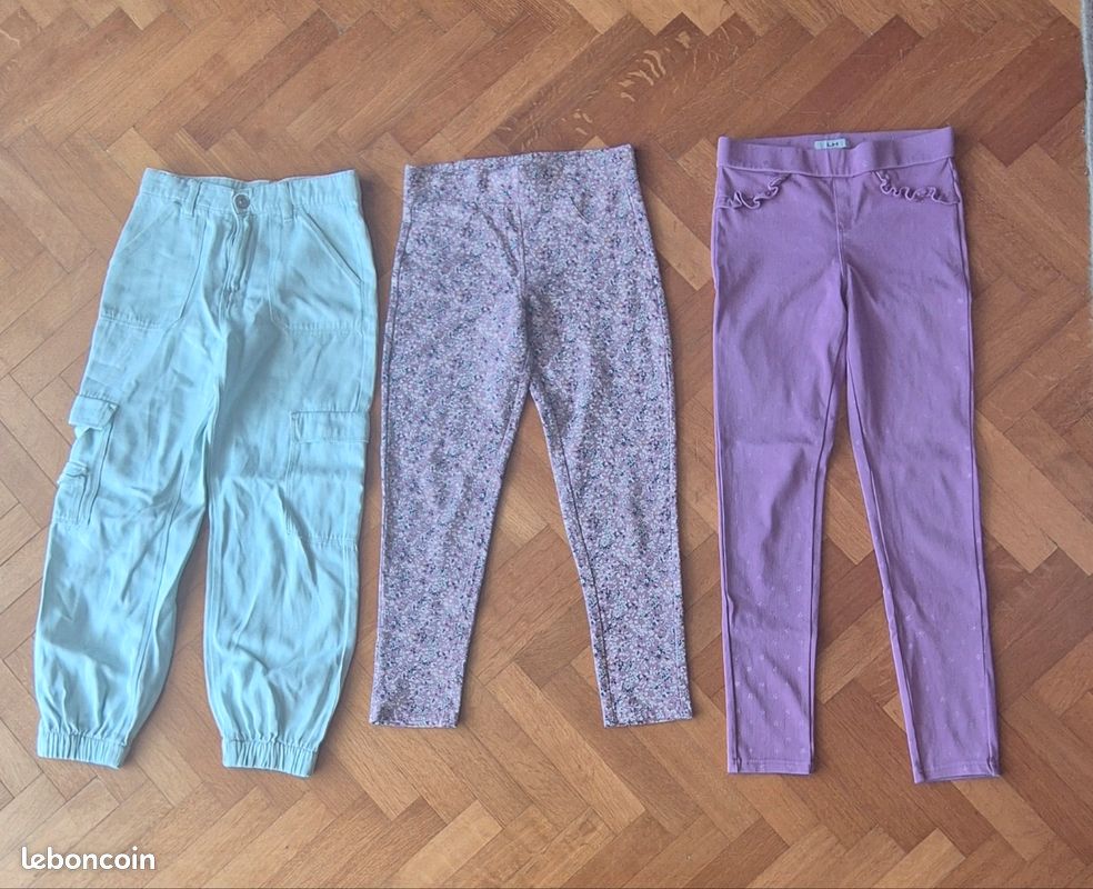 Stock de vêtements pour femmes, grandes tailles d'environ 200 pièces