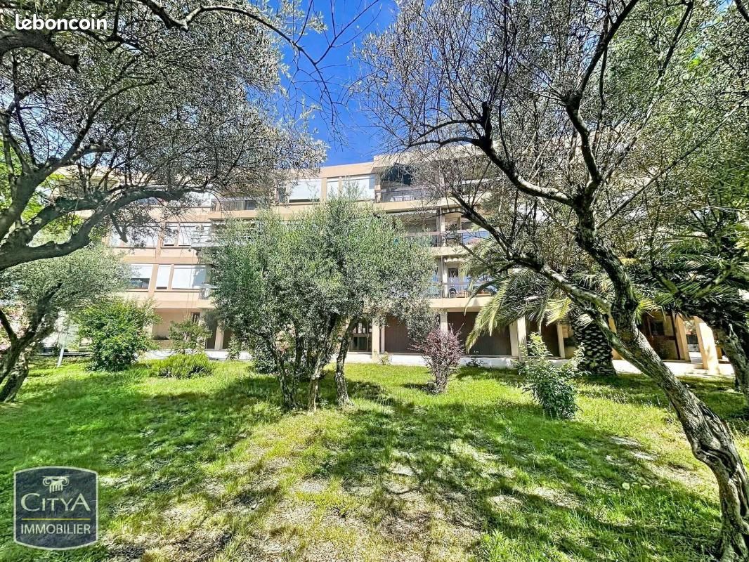 Appartement 2 pièces 42 m² · à Vitrolles · 42 m² · 153 000 €