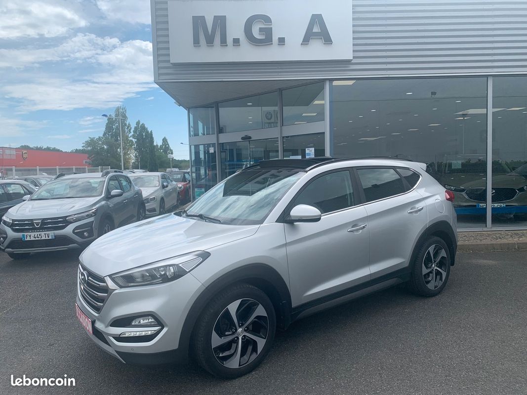 Hyundai Tucson 141 chevaux | Creative | Caméra de recul | Attelage | Roue de secours (image 1)