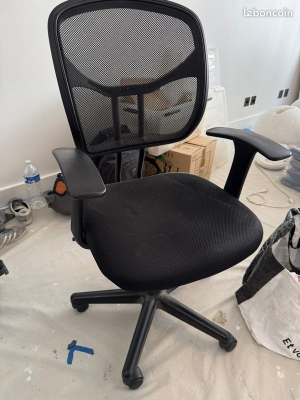 Chaise de bureau ergonomique, très bon état (image 2)