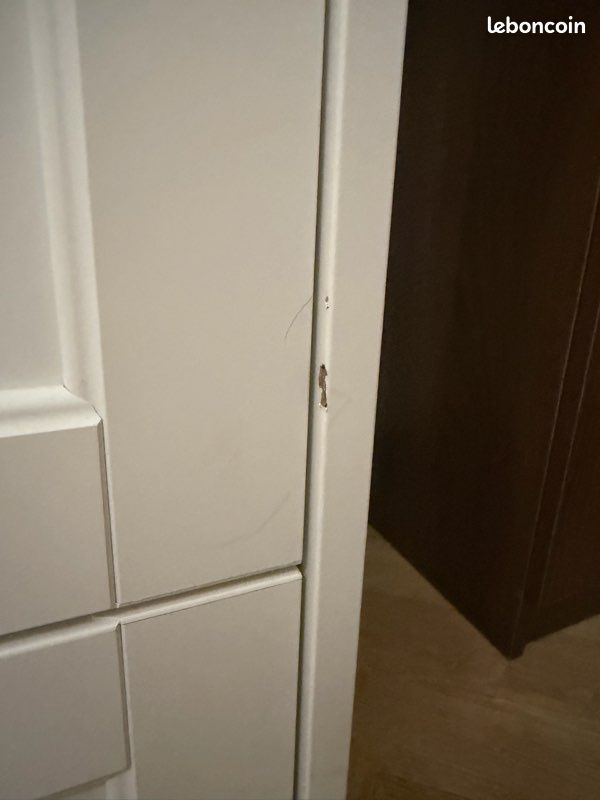 Commode IKEA 4 tiroirs blanche – bon état . À récupérer sur place (image 4)