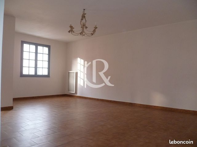 Appartement 4 pièces 86 m² · à Hyères · 86 m² · 1 108 €/mois