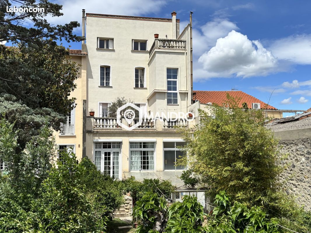 Maison 10 pièces 328 m² · à Ille-sur-Têt · 328 m² · 375 000 €