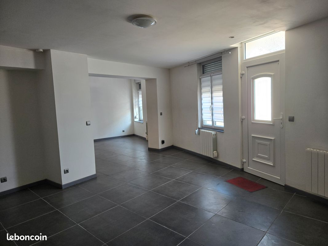Appartement 2 pièces 61 m² · à Le Cateau-Cambrésis · 61 m² · 499 €