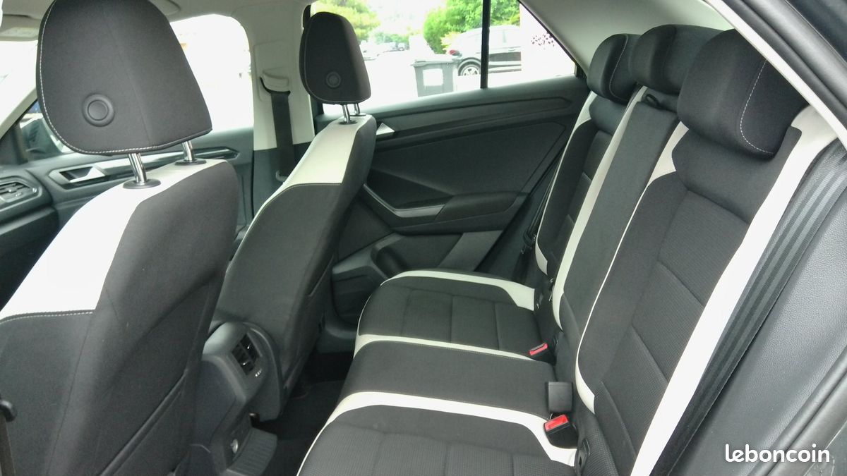 Vw t-roc t roc 1.5 tsi 150 carat 06/20 90mkm comme 1° main/fr clim/regul adaptatif/lane + front assyst/tel/carplay/ja17/camera+radars+park assyst/attelage/ factures d entretien a l appui (image 8)