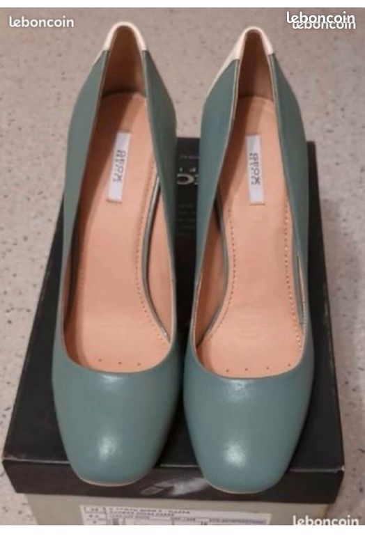 Geox® PHEBY 50 Femme: Escarpins à talon moyen noirs | Geox