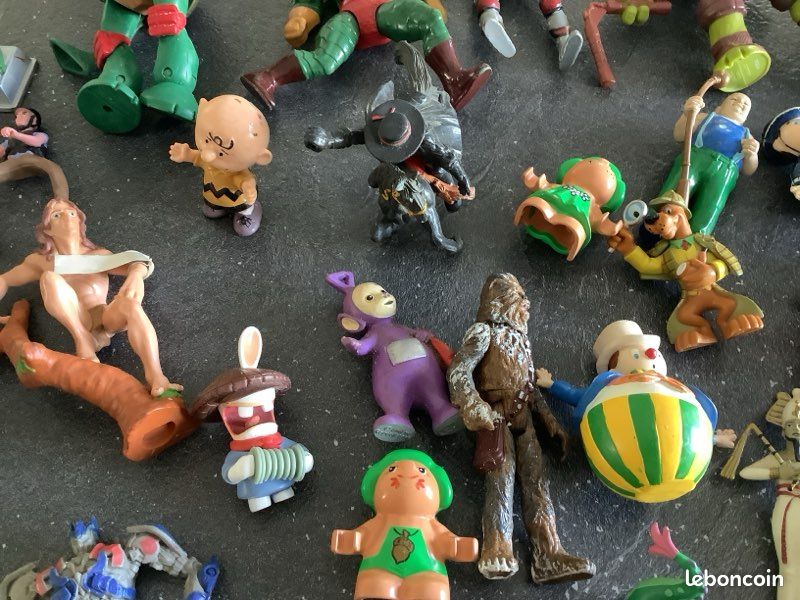 Lot de 55 personnages vintage (image 6)