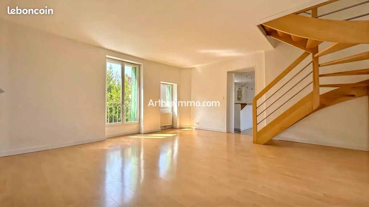 Appartement 5 pièces 79 m² · à Sucy-en-Brie · 79 m² · 1 306 €/mois
