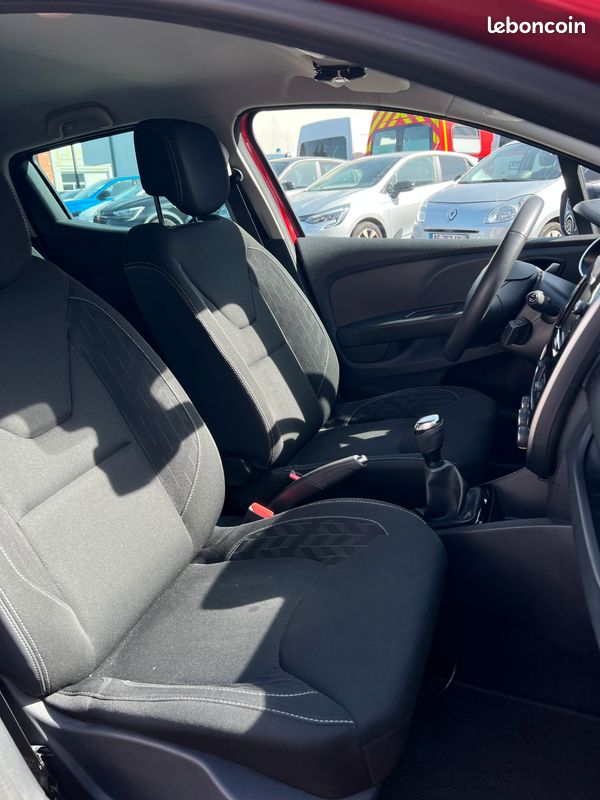 Renault Clio Limited TCE 90 (image 15)