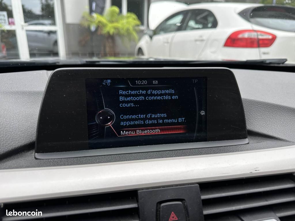 BMW SERIE 3 318d Touring Lounge TOURING F31 318d PHASE 1 (image 10)