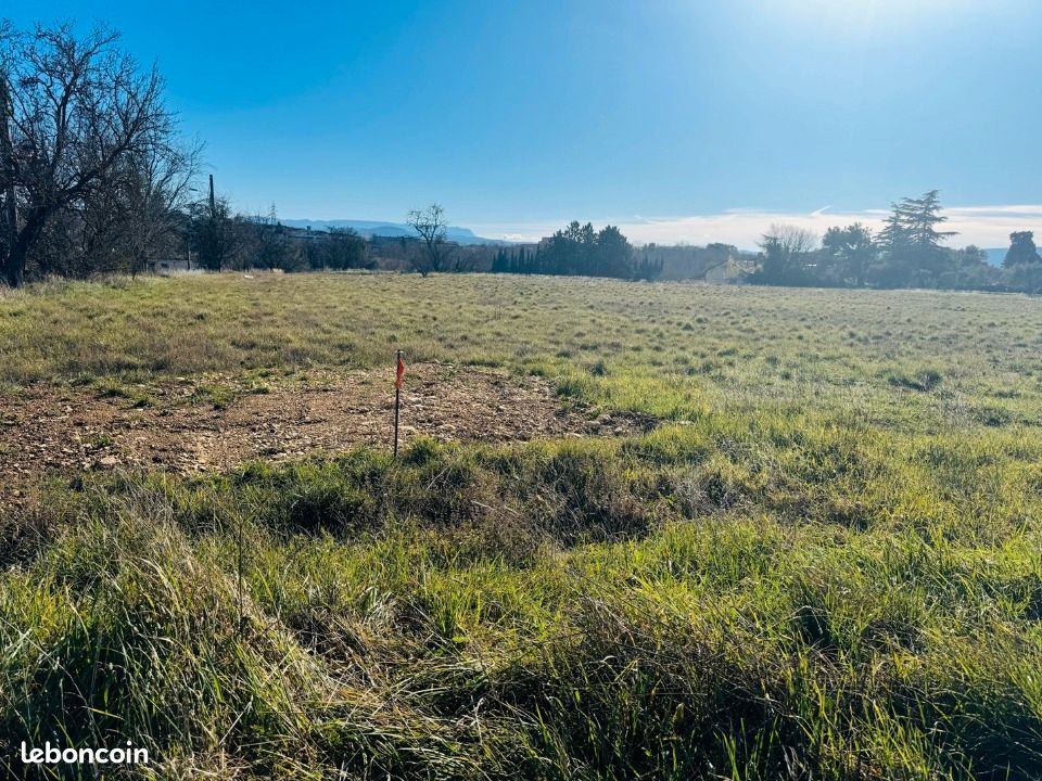 Terrain 246 m² Pertuis · 149 900 €