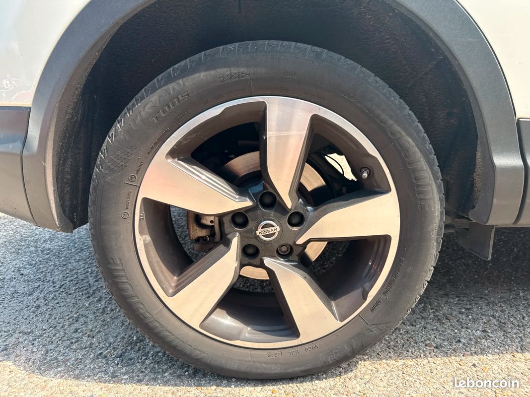 NISSAN QASHQAI 1.2 DIG-T 115 Stop/Start Tekna Xtronic A (image 24)