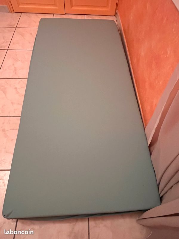 Matelas anti escarre (image 1)