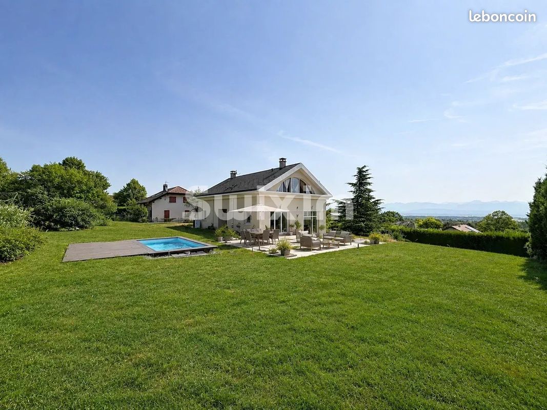 Maison 6 pièces 288 m² · à Divonne-les-Bains · 288 m² · 1 490 000 €