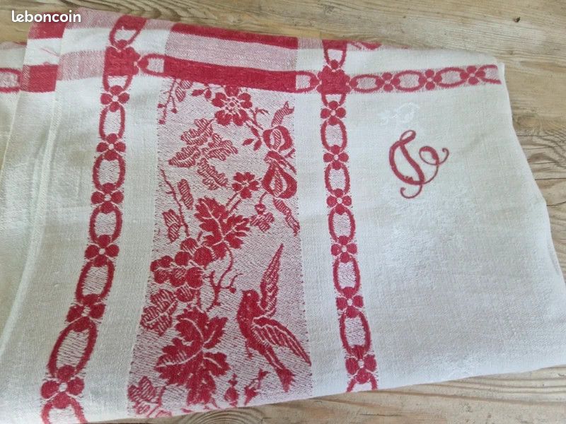 GRANDE SERVIETTE DE table 80 x 67 cm damassée ancienne brodée