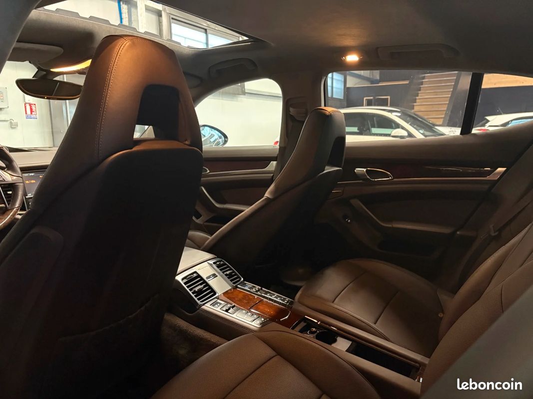 PORSCHE PANAMERA Turbo V8 4.8 500 PDK CÉRAMIQUES/TOIT OUVRANT/SUIVI PORSCHE (image 49)