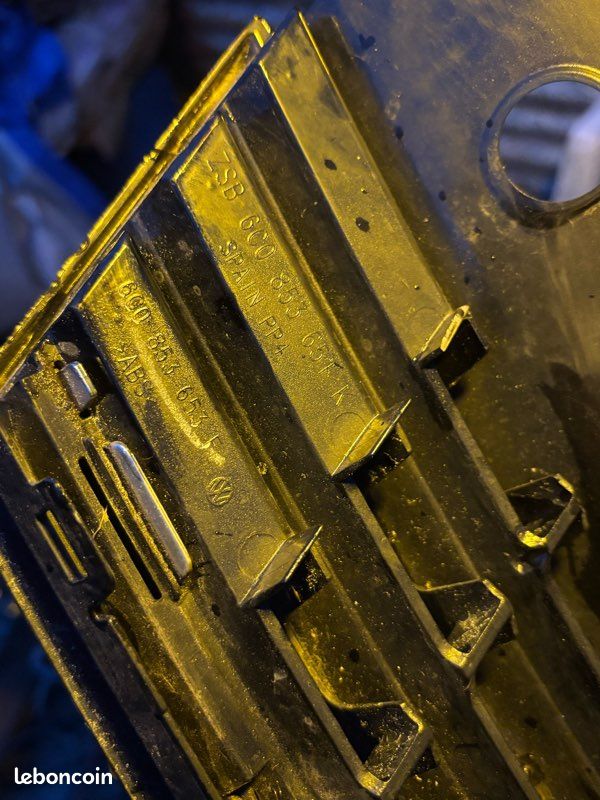 Grille de calandre Volkswagen Polo 5 Phase 2 (image 3)