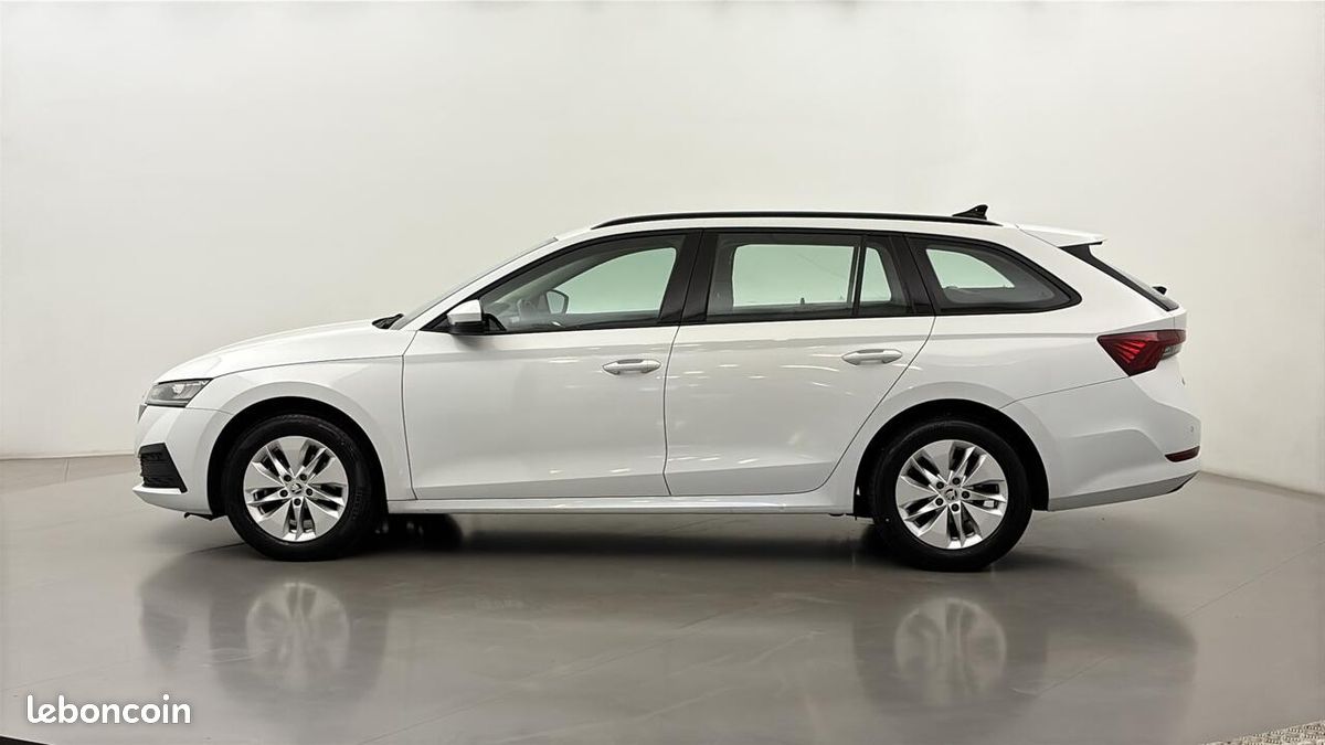 Skoda Octavia COMBI 2.0 TDI 150 DSG7 Business TVU (image 8)