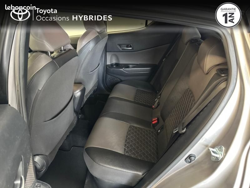 Toyota C-HR 122h Distinctive 2WD E-CVT MC19 (image 12)