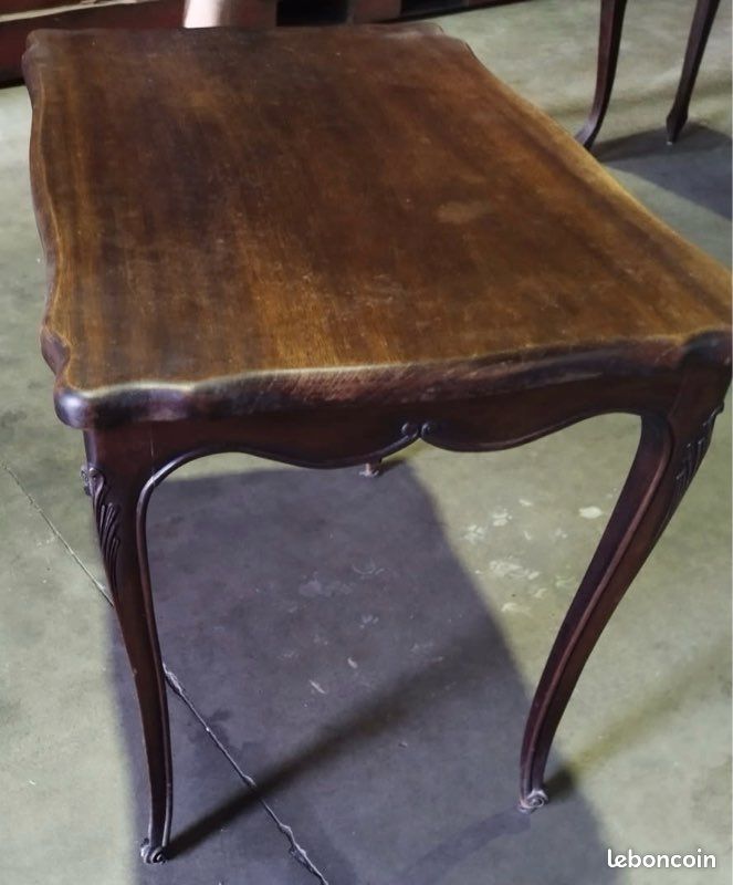 Table de jeux ancienne (image 2)