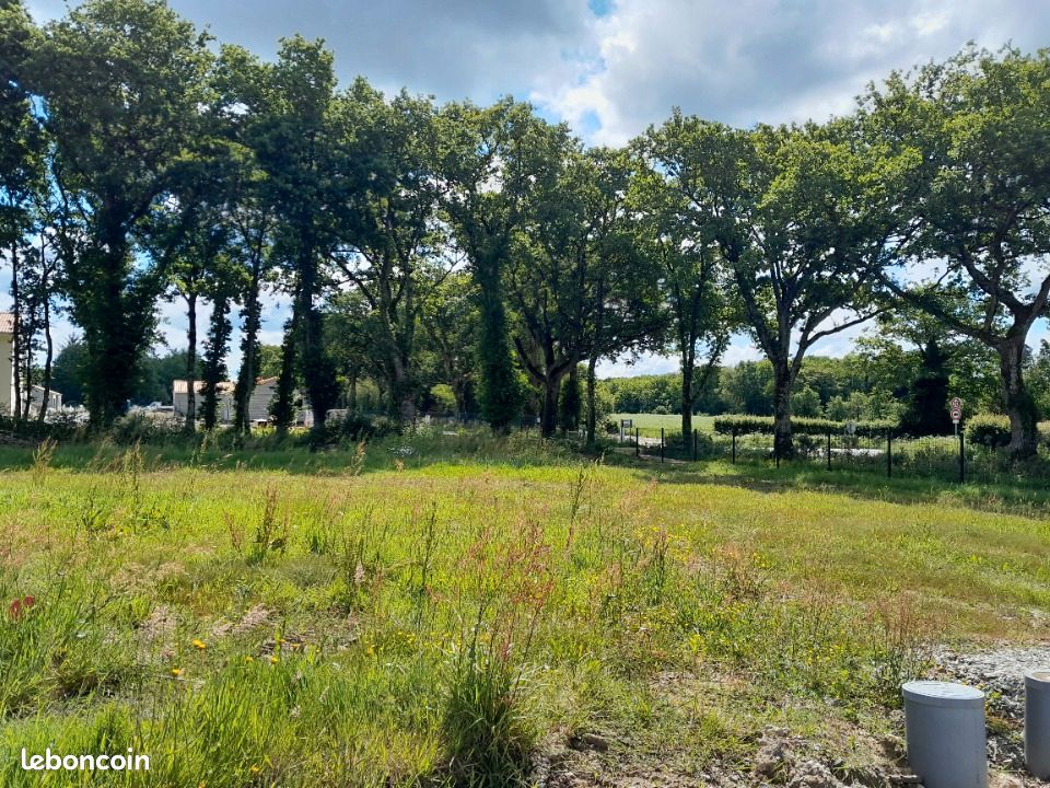 Terrain 566 m² · à Saint-Père-en-Retz · 104 500 €