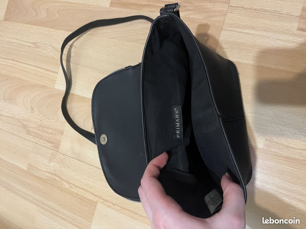 Sac bandoulière Primark noir (image 4)