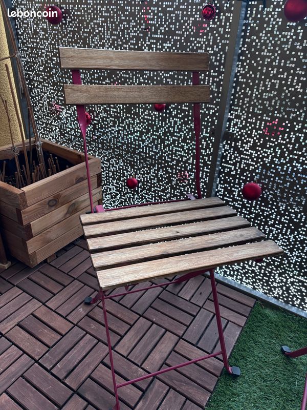 Table de balcon IKEA TÄRNÖ + 2 chaises pliantes – bon état (image 1)