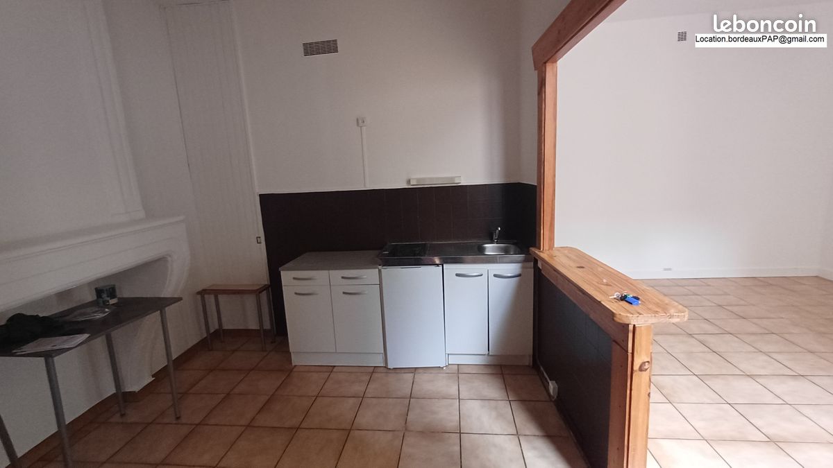 Appartement 1 pièce 37 m² · à Bordeaux · 37 m² · 700 €/mois