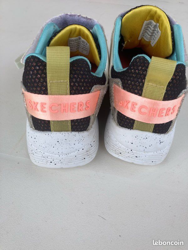 Basket skechers taille 31 fille (image 3)