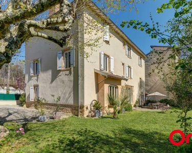 Maison 1 585 000 € - 407 m²