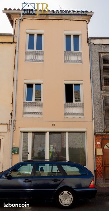 Maison 5 pièces 111 m² · à Arlanc · 111 m² · 59 000 €