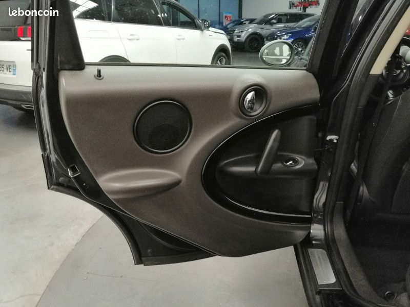 Mini COUNTRYMAN Mini Cooper SD 2.0 143 ch ALL4 4x4 4wd / Régulateur / Radar AR /Bluetooth (image 24)