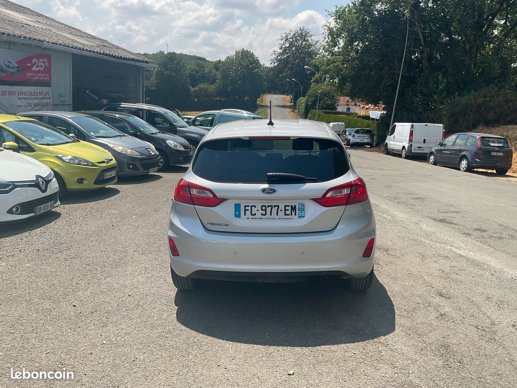 Ford fiesta 1.1 85 cv finition business (image 3)