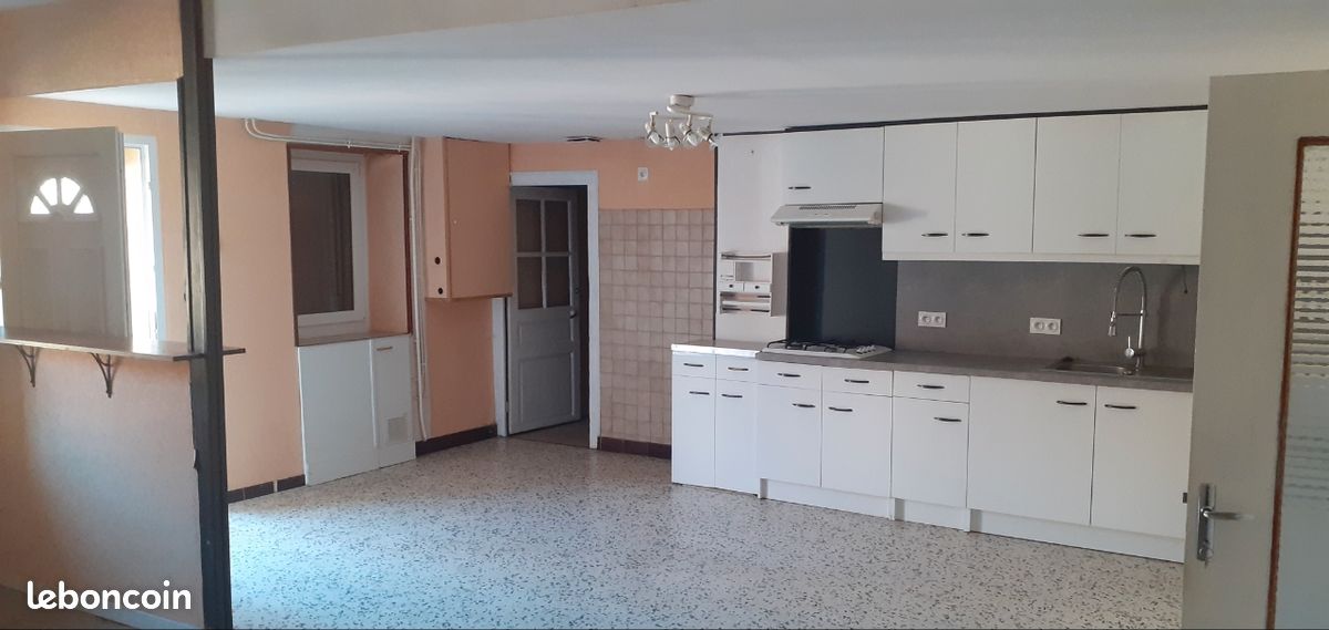 Maison 4 pièces 83 m² · à Perrecy-les-Forges · 83 m² · 580 €/mois