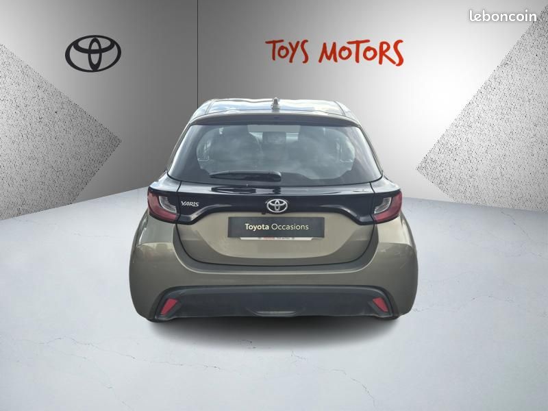 Toyota Yaris 70 VVT-i Dynamic (image 3)