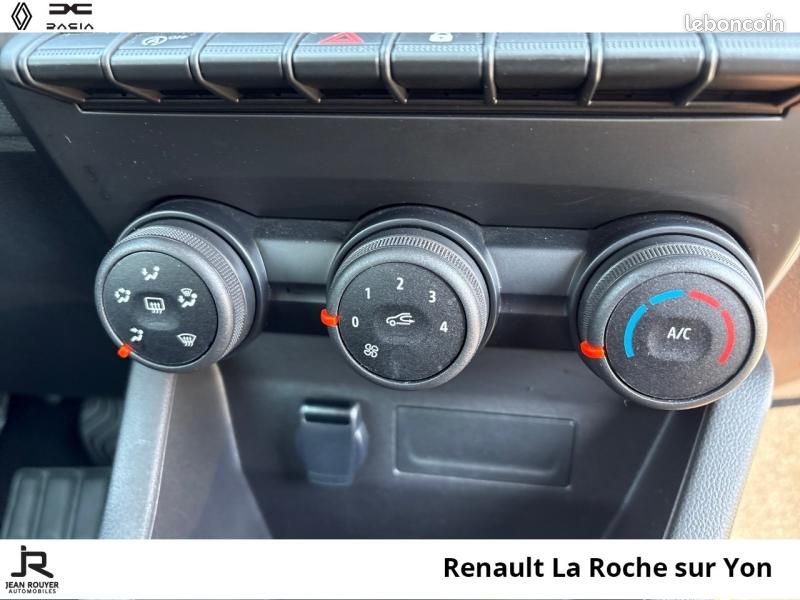 Renault Clio 1.0 SCe 65ch Authentic (image 16)