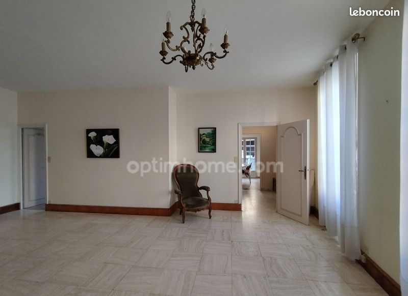 Maison 7 pièces 145 m² · à Angoulême · 145 m² · 299 000 €